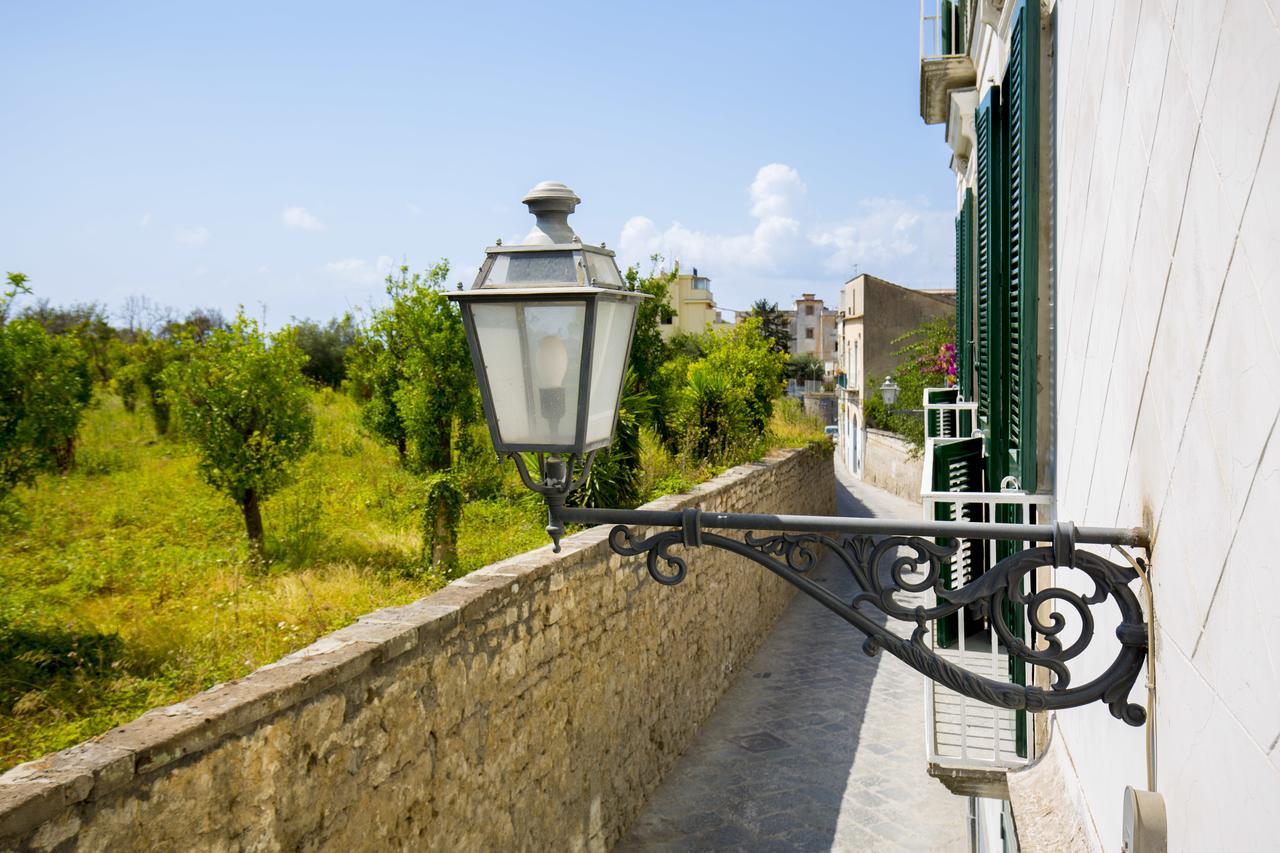 Bed and Breakfast Palazzo Cacace Relais Piano di Sorrento Exterior foto